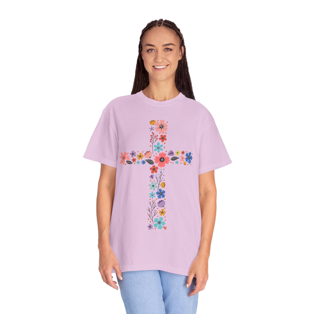 T-shirt Croix Florale — T-shirt graphique croix de fleurs colorées pour Pâques et la Foi